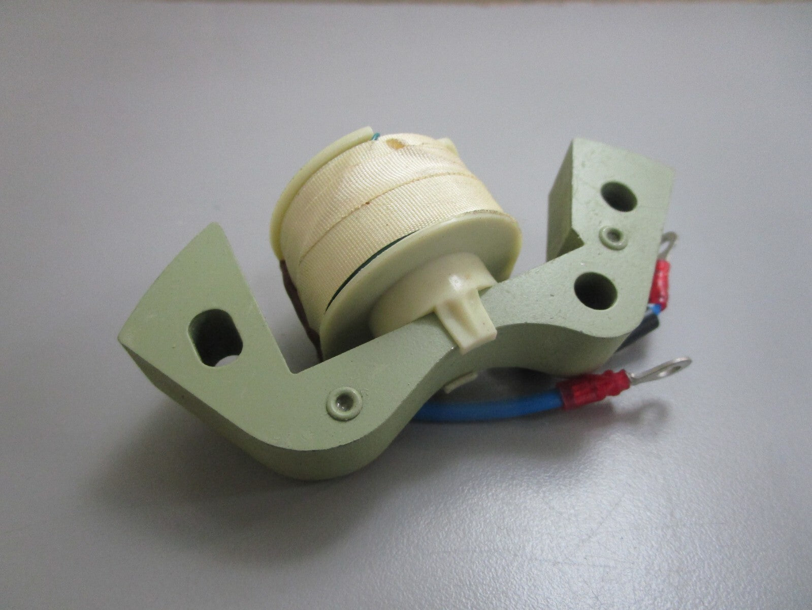 *NEW OEM* 0820 OMC Johnson Evinrude Ignition Coil 581130 0581130