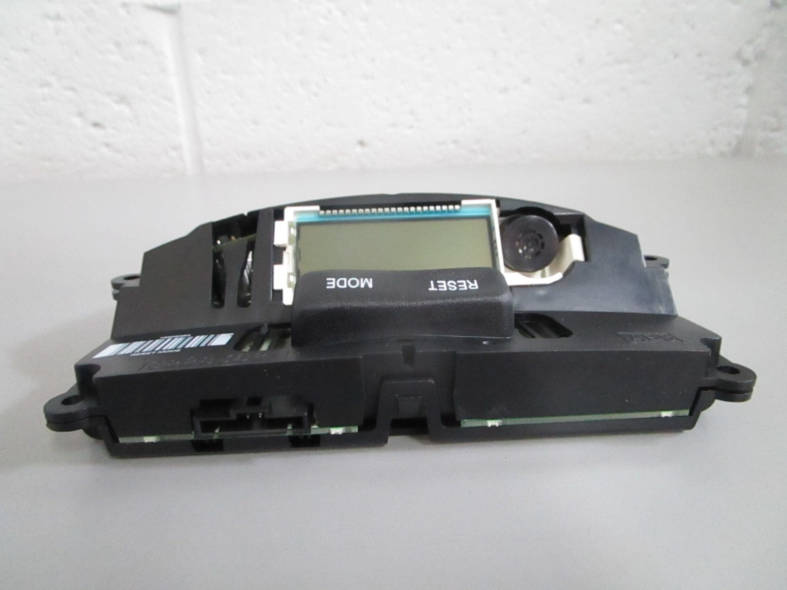 NEW OEM 1635405211 Mercedes-Benz On-Board Computer 0820