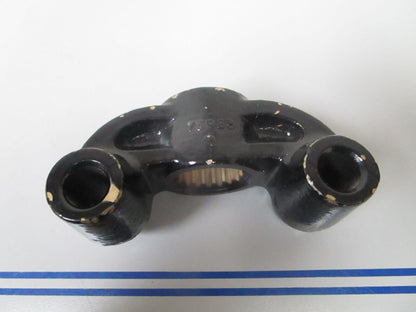 *NEW OEM* 0810 Mercury Quicksilver Bottom Yoke 73984T