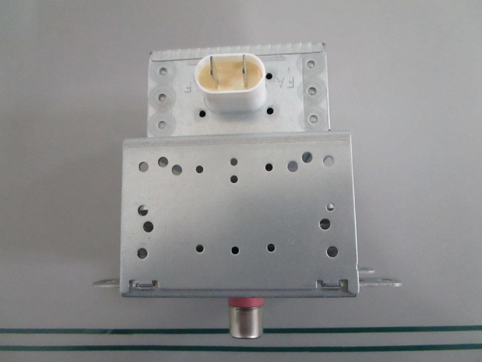 Whirlpool W10754299 NEW OEM Microwave Magnetron 2M226-03GWH Maytag Amana 0820