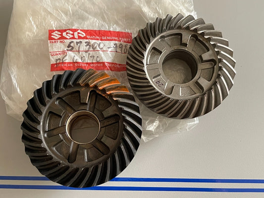 *NEW OEM* 0720 Suzuki DF 60 70 29T Gear Set 57300-99830
