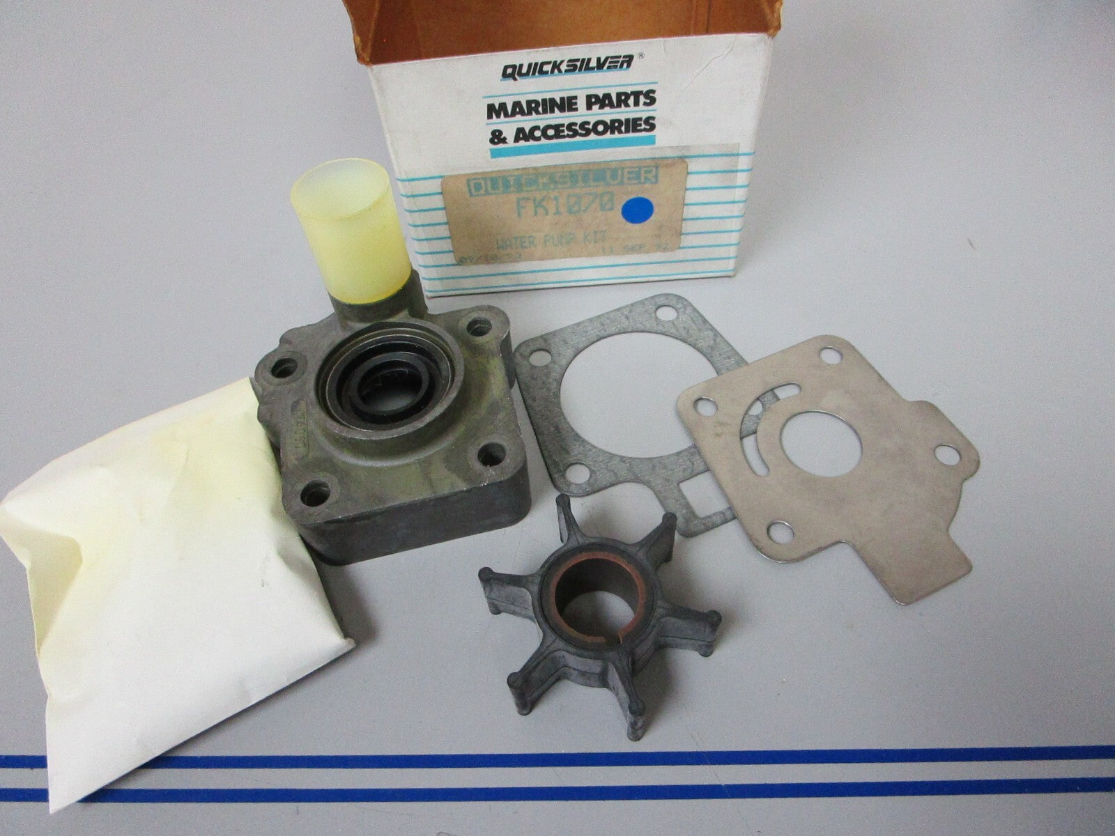 *NEW OEM* 0810 Mercury Quicksilver Water Pump Kit FK1070