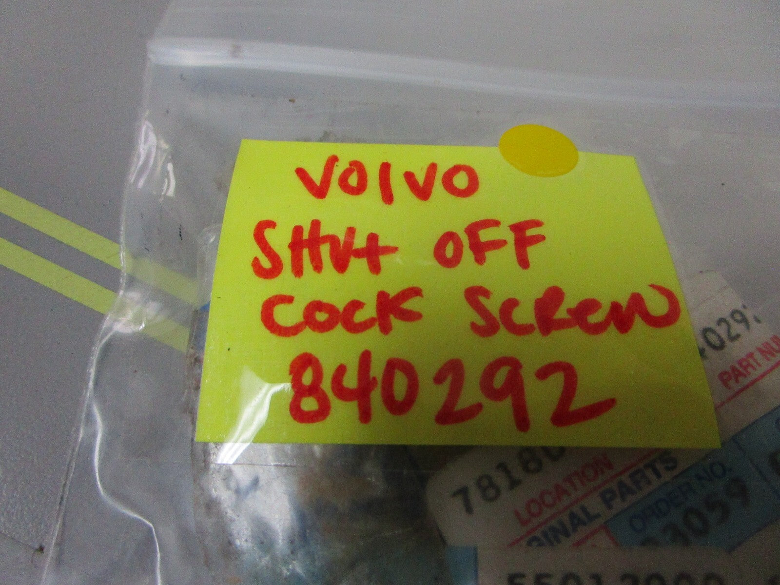 *NEW OEM* 0810 Volvo Penta Shut Off Cock Screw 840292