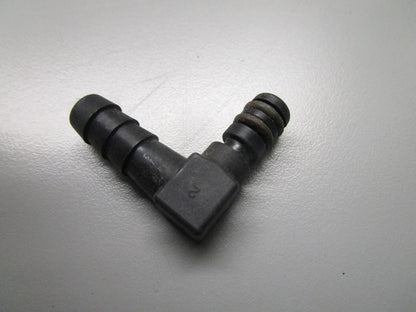 *NEW OEM* 0720 OMC Johnson Evinrude Elbow Fitting 5000912
