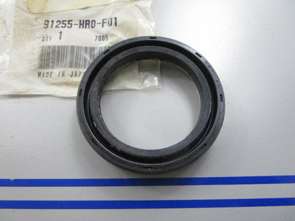 *NEW OEM* 0810 Honda Seal 91255-HR0-F01