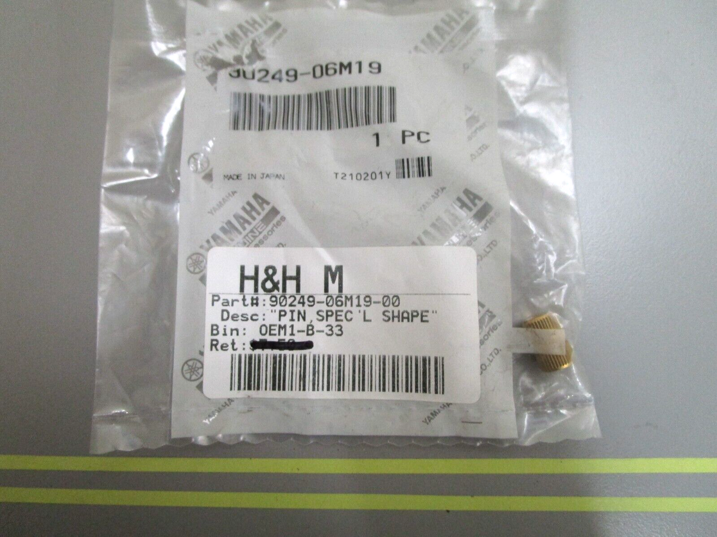 *NEW OEM* 0810 Yamaha Pin 90249-06M19-00