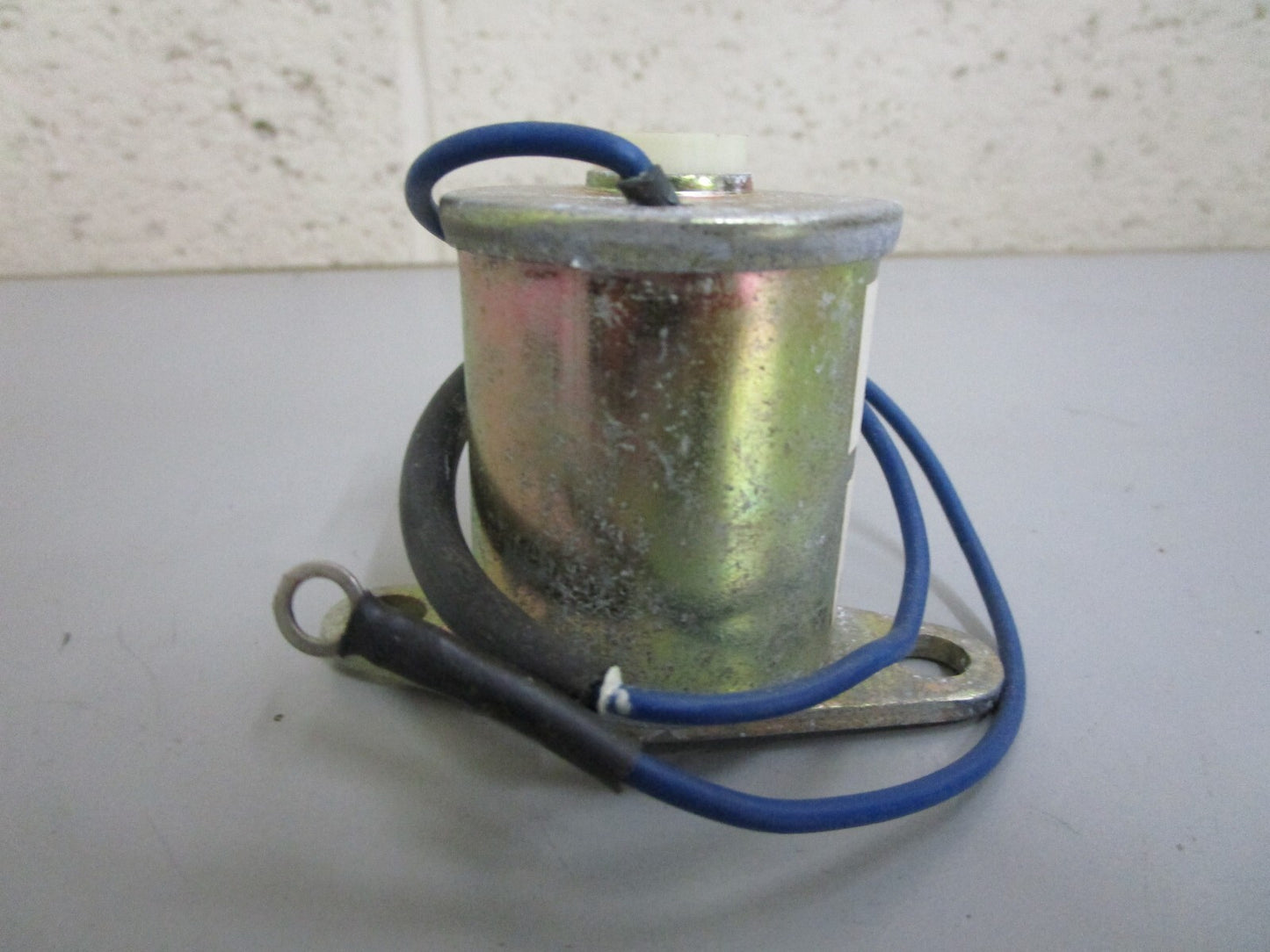 *NEW OEM* 0820 Mercury Quicksilver Choke Solenoid 37585