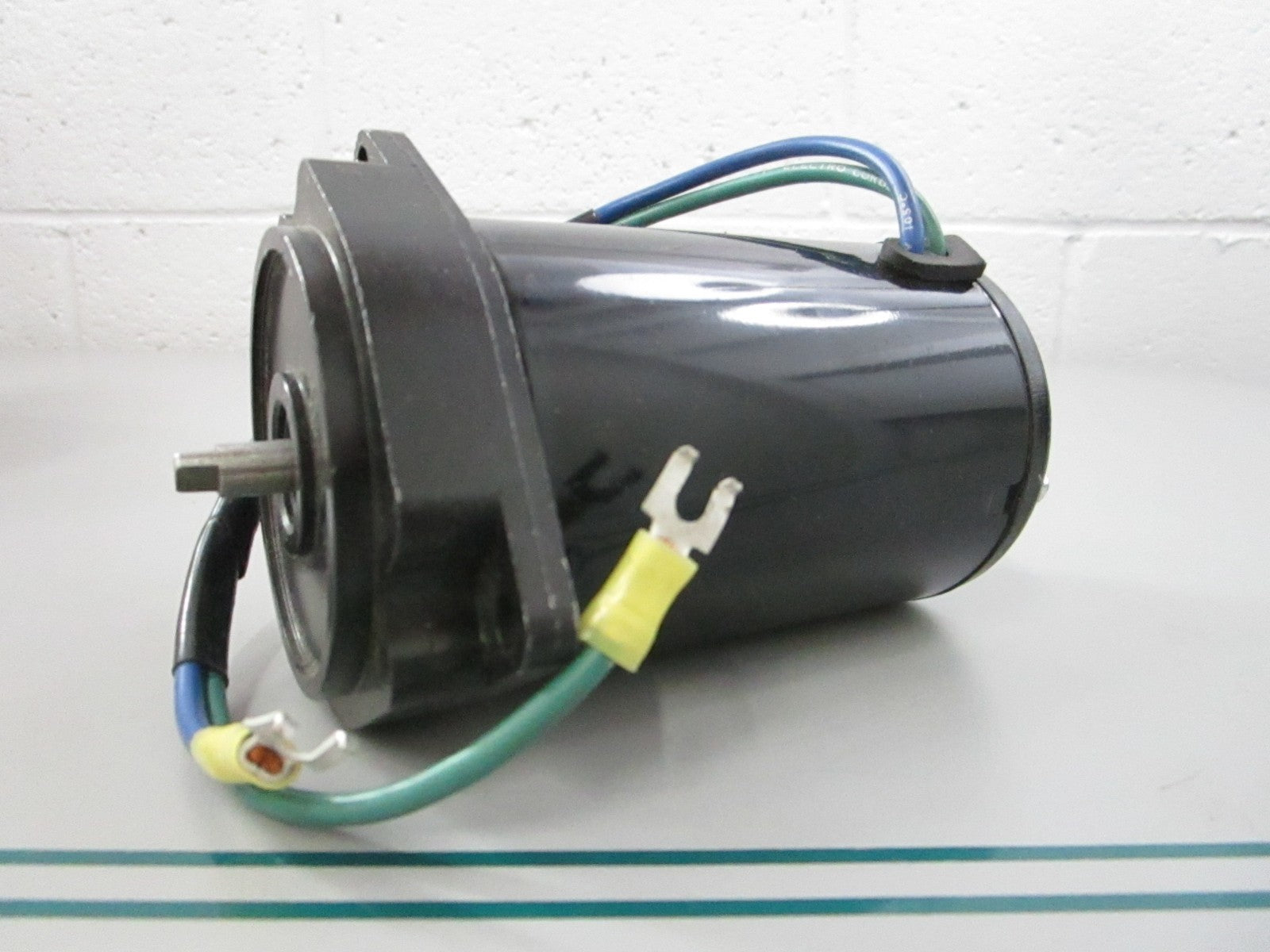NEW 18-6779 Replaces: OMC 986280 Sierra Tilt Trim Motor 0810
