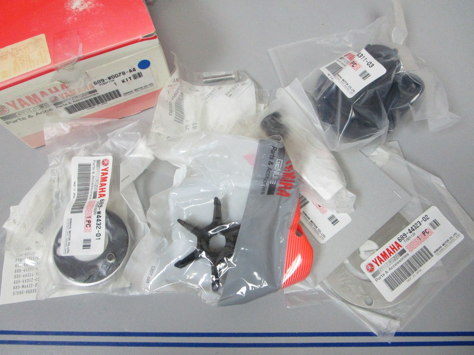 *NEW OEM* 0720 Yamaha Water Pump Impeller  Repair Kit 689-W0078-A4-00