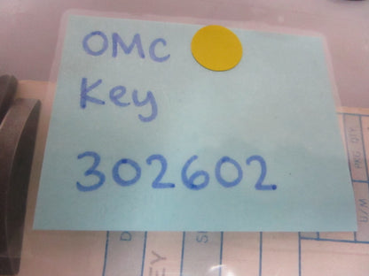 *NEW OEM* 0810 OMC Johnson Evinrude Key 302602 0302602