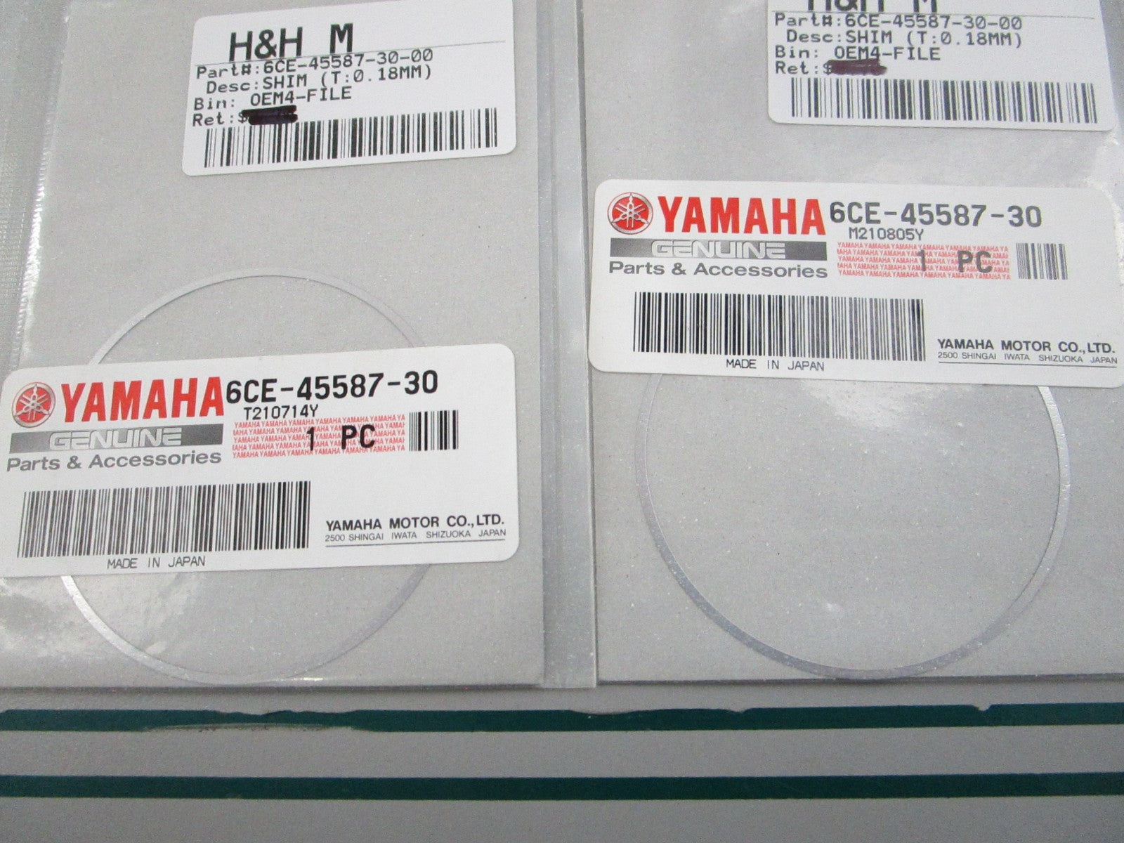 NEW OEM (LOT OF 2) 6CE-45587-30-00 Yamaha (T:0.18mm) Shim 0810
