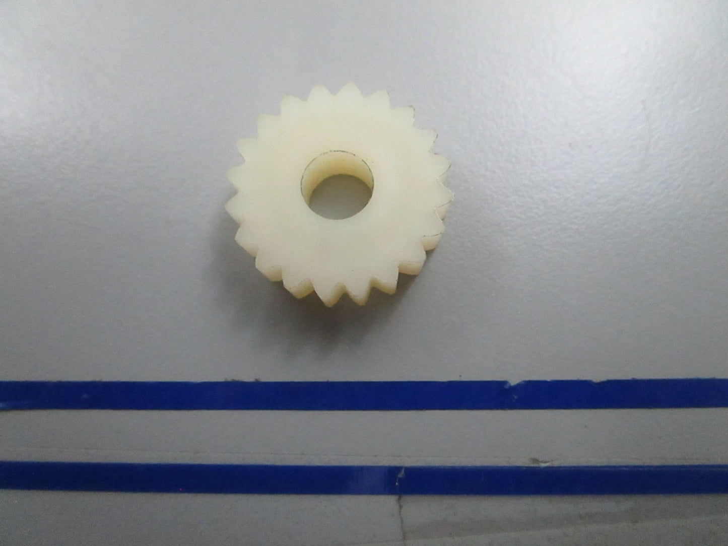 *NEW OEM* 0810 OMC Johnson Evinrude Lower Gearcase Plug 911710 0911710