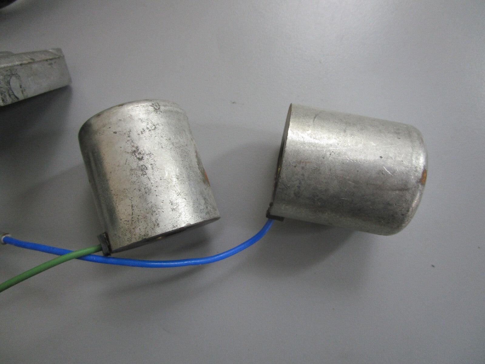 *NEW OEM* 0820 OMC Johnson Evinrude Solenoid Shift & Cover Kit 384459 0384459