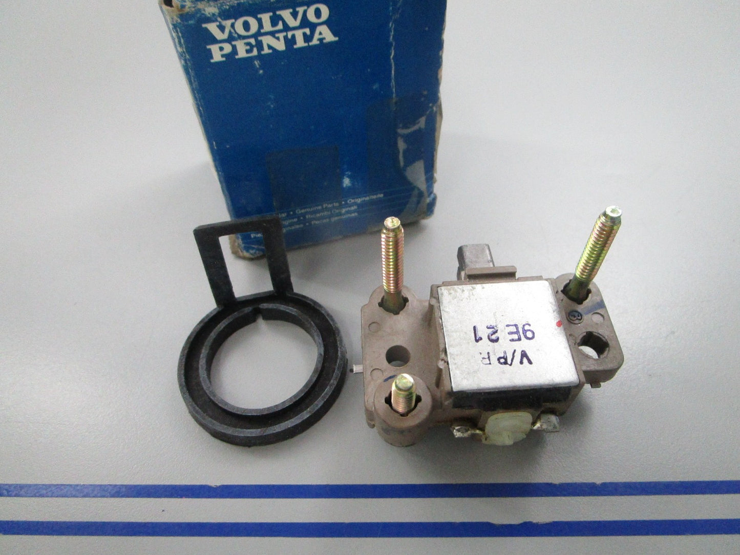 NEW OEM 883832 Volvo Penta Regulator 0810