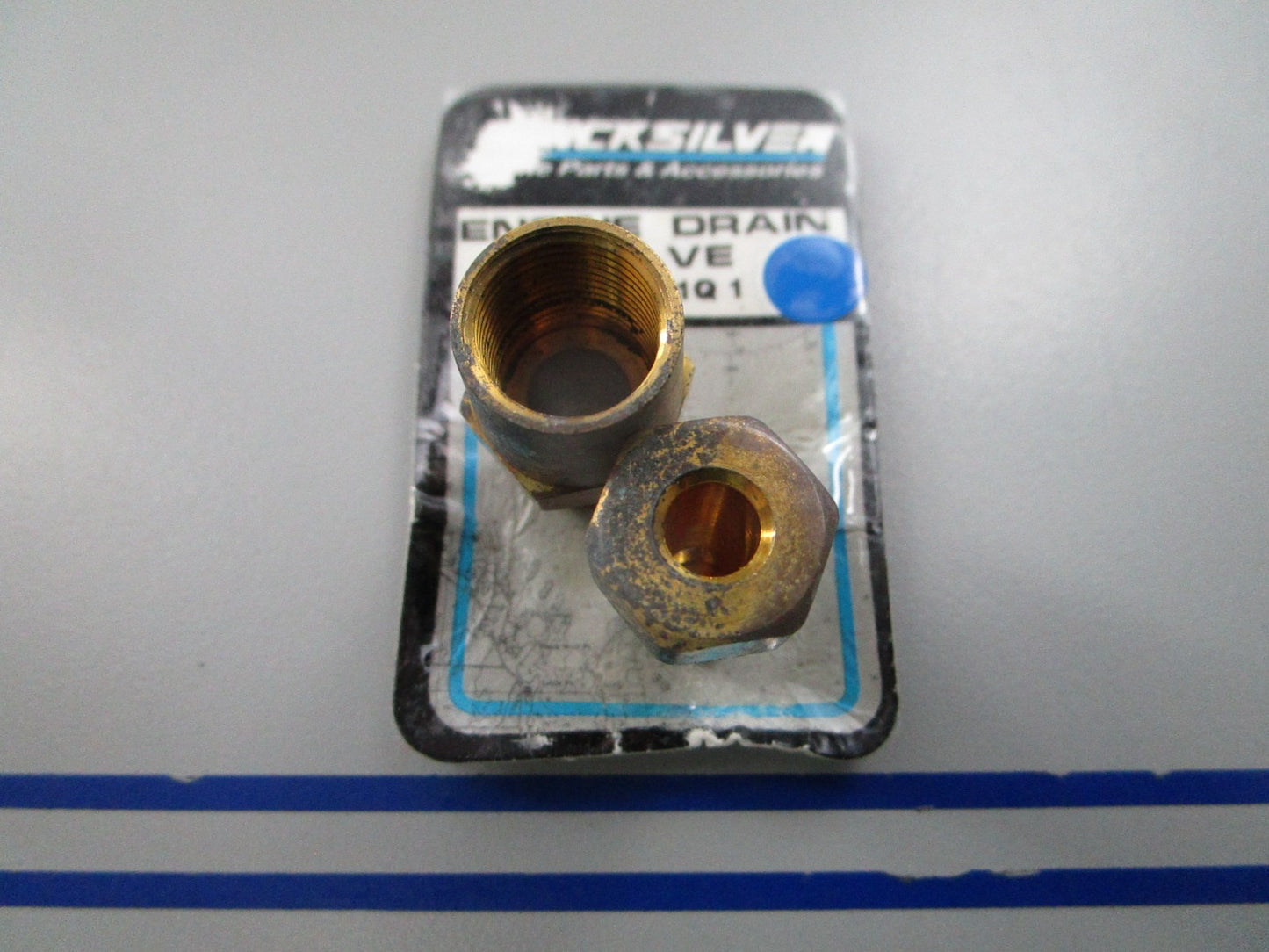 NEW OEM Mercury Quicksilver 22-16951Q 1 Engine Drain Valve 0810