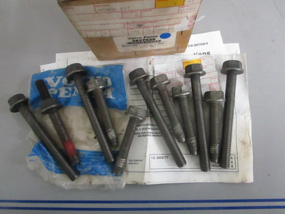 NEW OEM 3857029 Volvo Penta Screw Kit 0820
