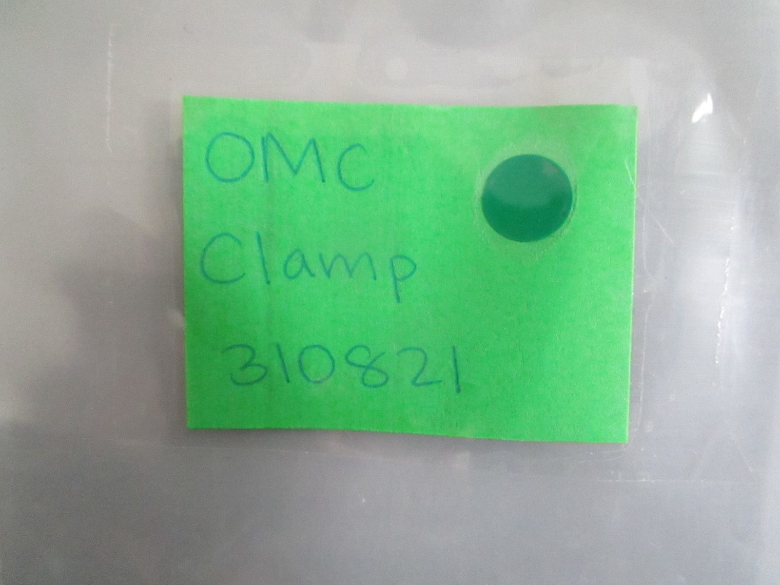 NEW OEM 310821 0310821 OMC Johnson Evinrude Clamp 0820