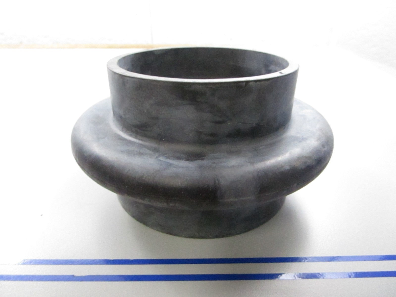 *NEW OEM* 0810 Volvo Penta Exhaust Hose 843228