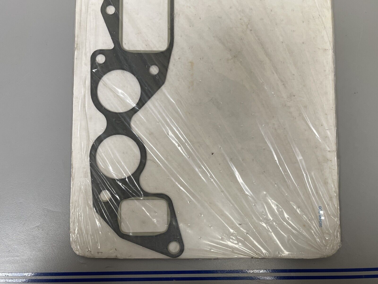 *NEW OEM* 0670 Volvo Penta Gasket Set 856044 856044-4
