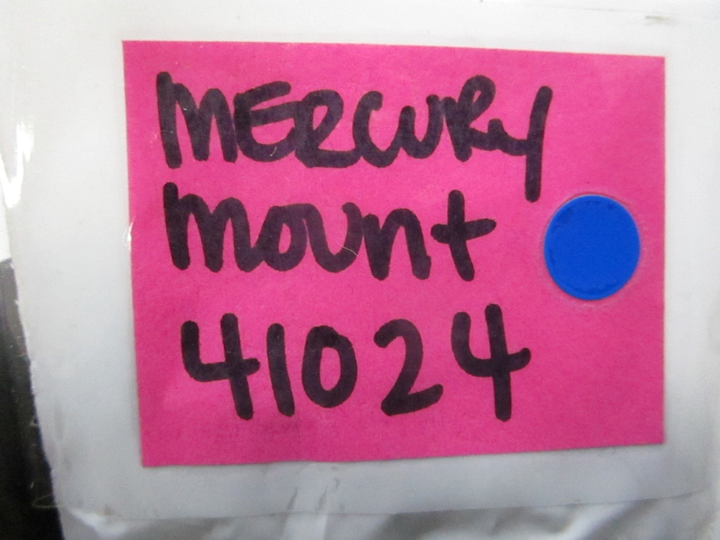 *NEW OEM* 0810 Mercury Quicksilver Mount 41024