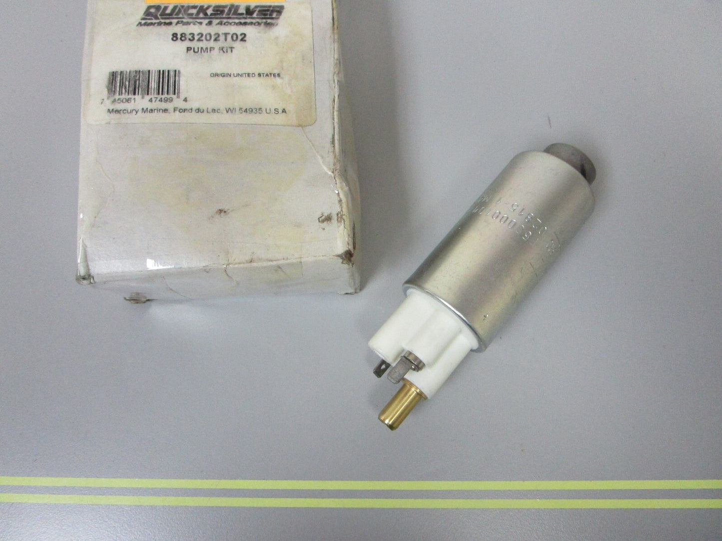 *NEW OEM* 0720 Mercury Quicksilver Fuel Pump 883202T02