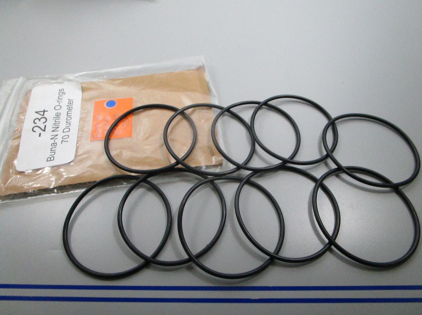 *NEW* (LOT OF 10) 0810 Buna-N Nitrile O-Ring -234