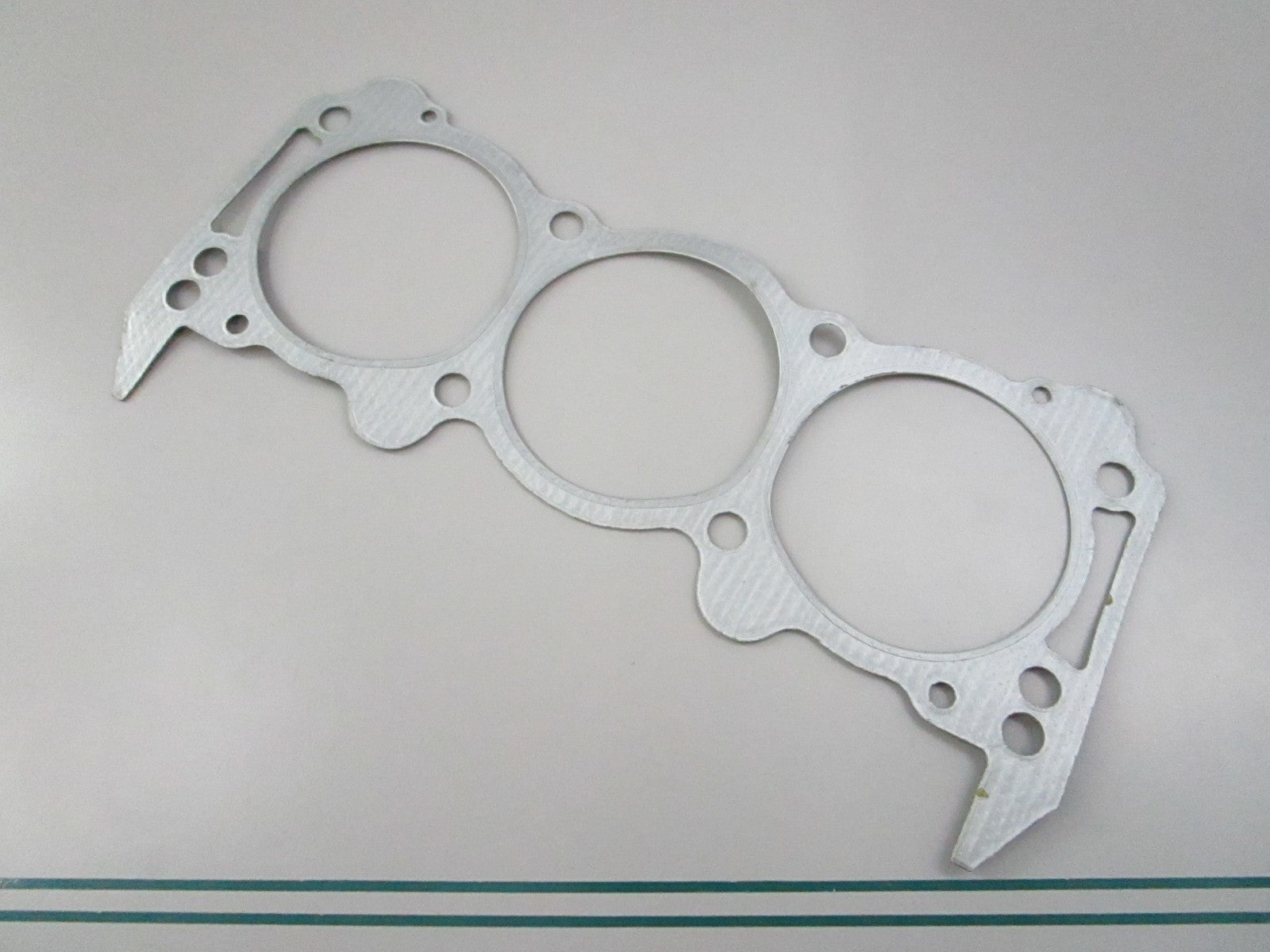 NEW 18-3884 Replaces: OMC 311207 Sierra Head Gasket 0810