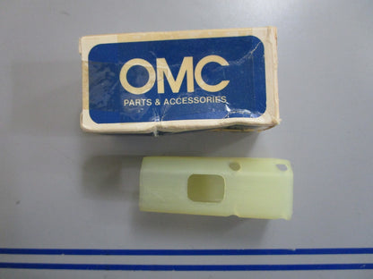 *NEW OEM* 0810 OMC Johnson Evinrude Cable Tensioner Liner 909338 0909338