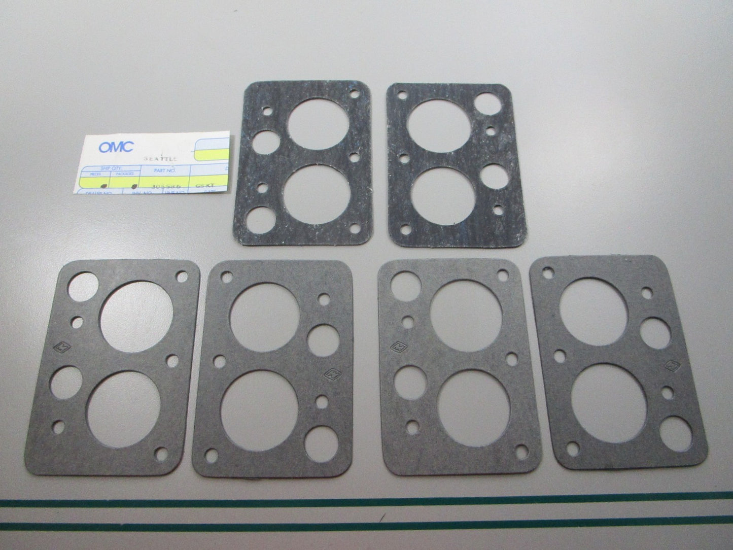 NEW OEM (LOT OF 6) 305586 0305586 OMC Johnson Evinrude Gasket 0810