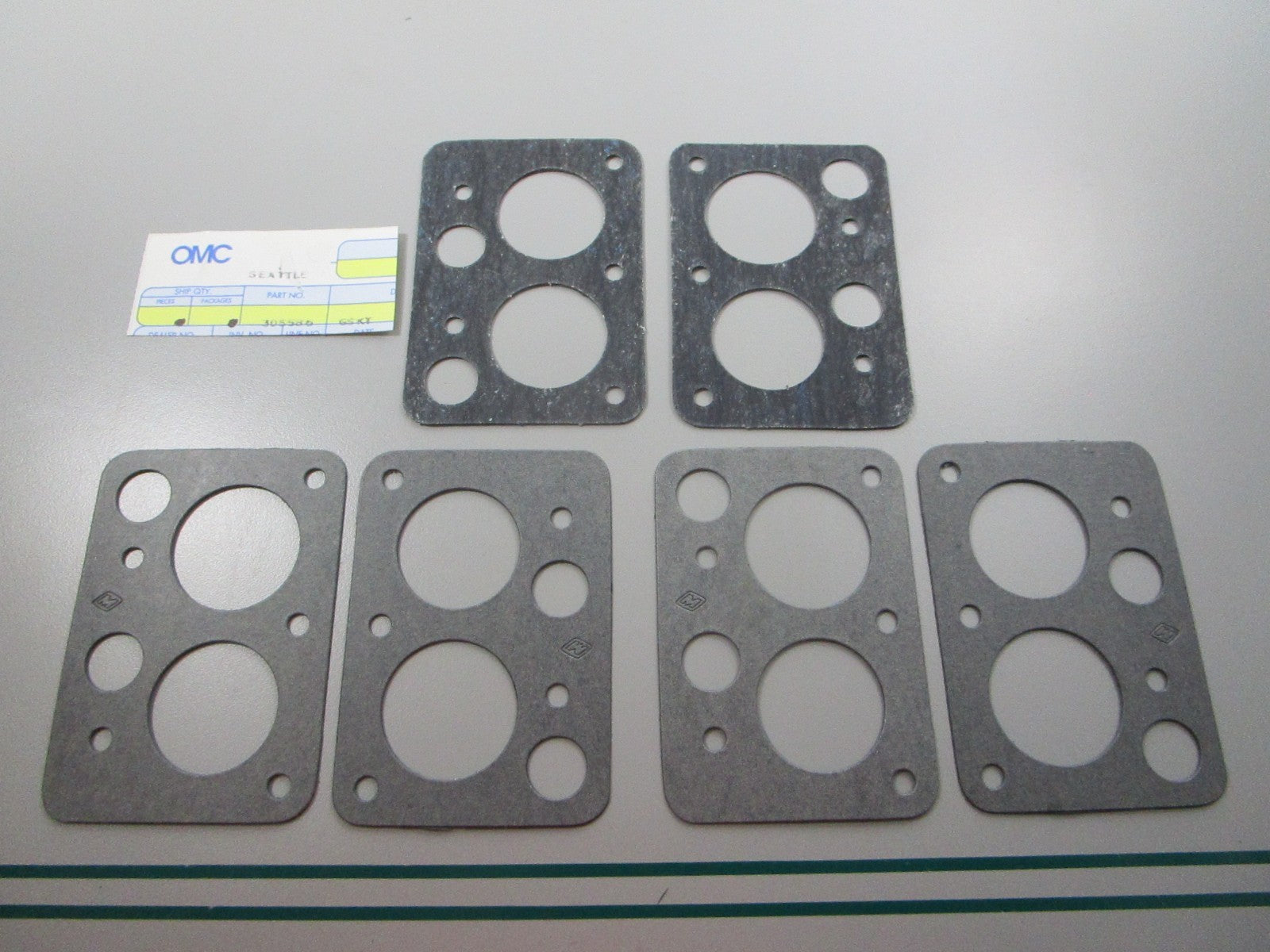 NEW OEM (LOT OF 6) 305586 0305586 OMC Johnson Evinrude Gasket 0810
