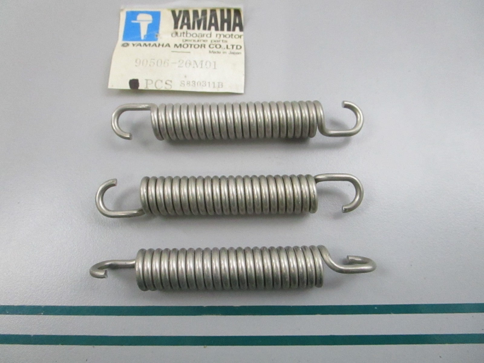 NEW OEM (LOT OF 3) 90506-26M01-00 Yamaha Spring 0810