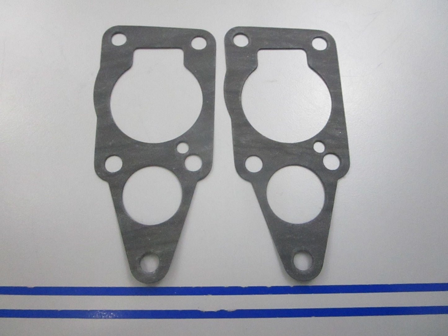 NEW OEM (LOT OF 2) 17472-98611 Suzuki Gasket 0810