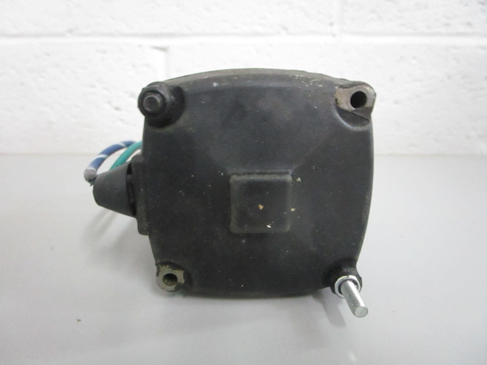 NEW OEM 87828 Mercury Quicksilver Motor 0820