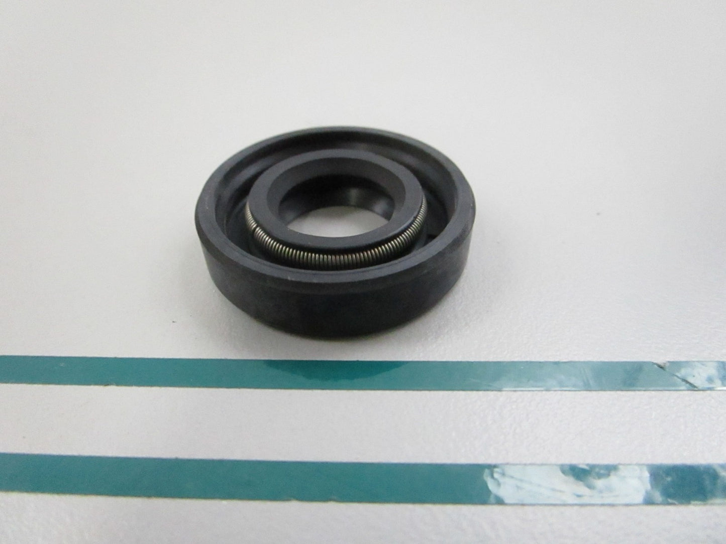 NEW OEM 124223-42080 Yanmar Oil Seal 0810