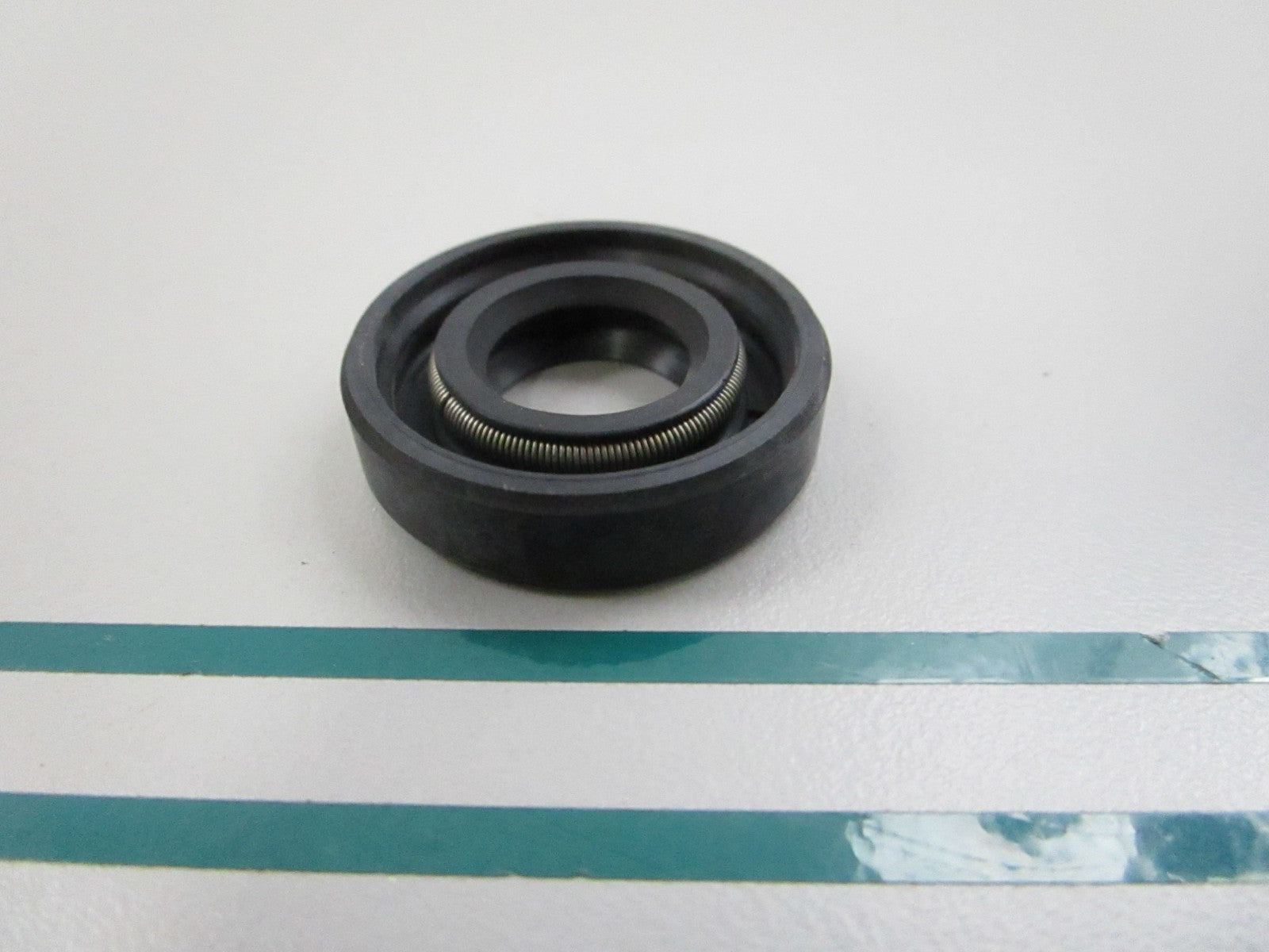 NEW OEM 124223-42080 Yanmar Oil Seal 0810