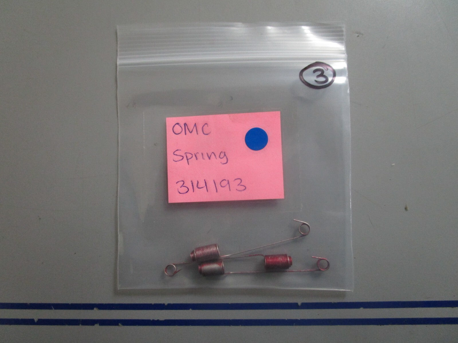 *NEW OEM* 0810 OMC Johnson Evinrude Spring 314193 0314193