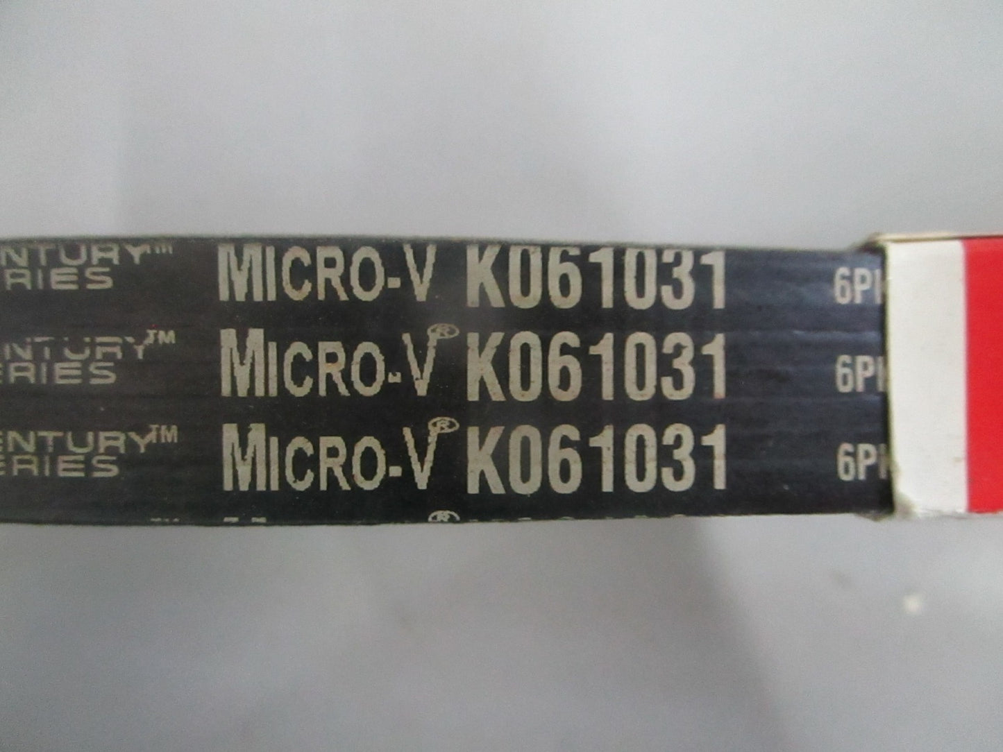 NEW K061031 Gates Micro-V Serpentine Belt 0820