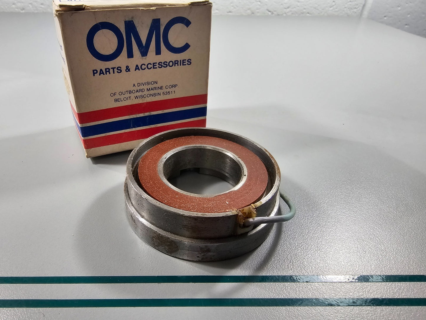 NEW OEM 378665 0378665 OMC Johnson Evinrude Coil & Housing 0810