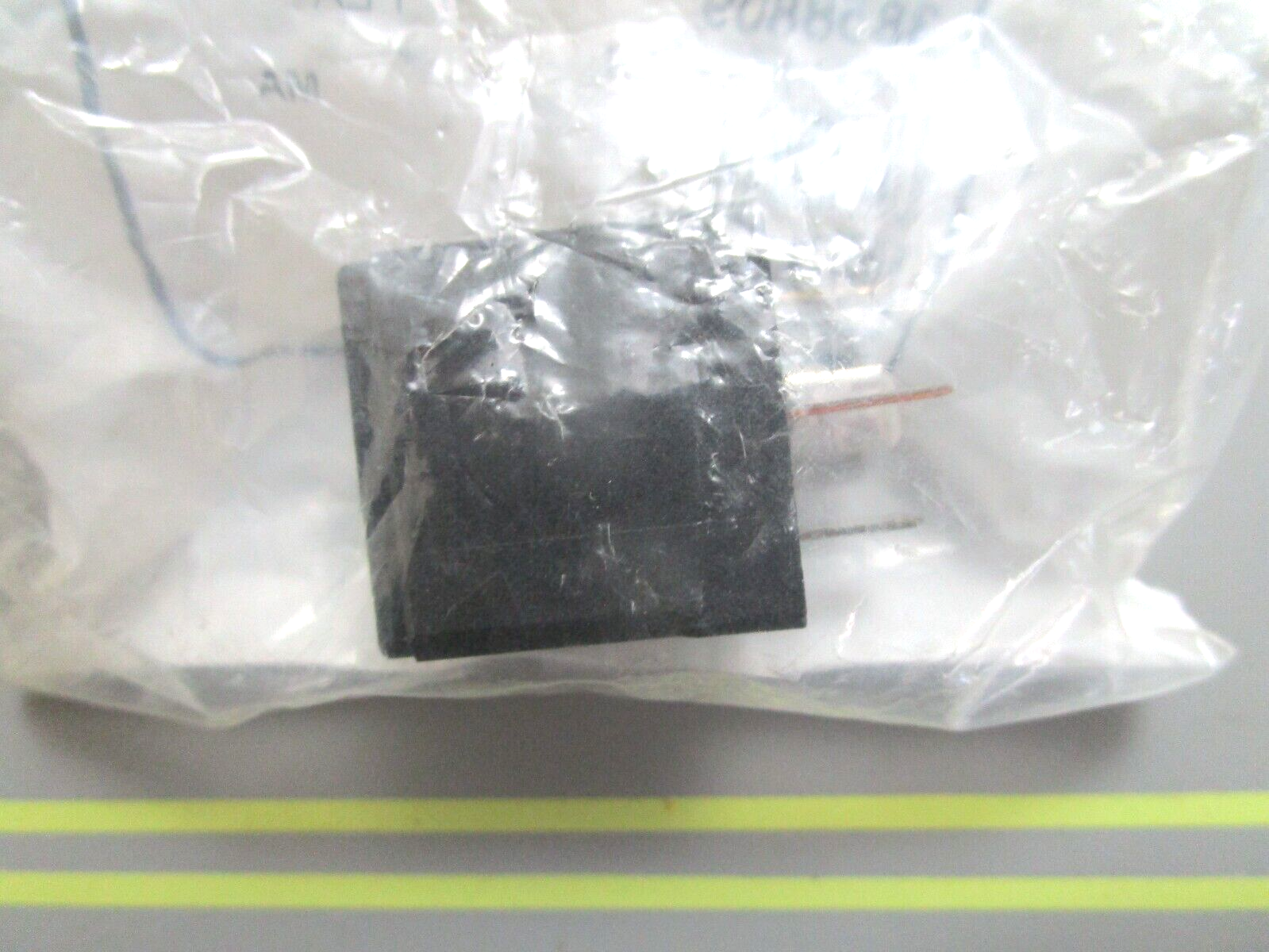 *NEW OEM* 0750 Volvo Penta RELAY 3858809
