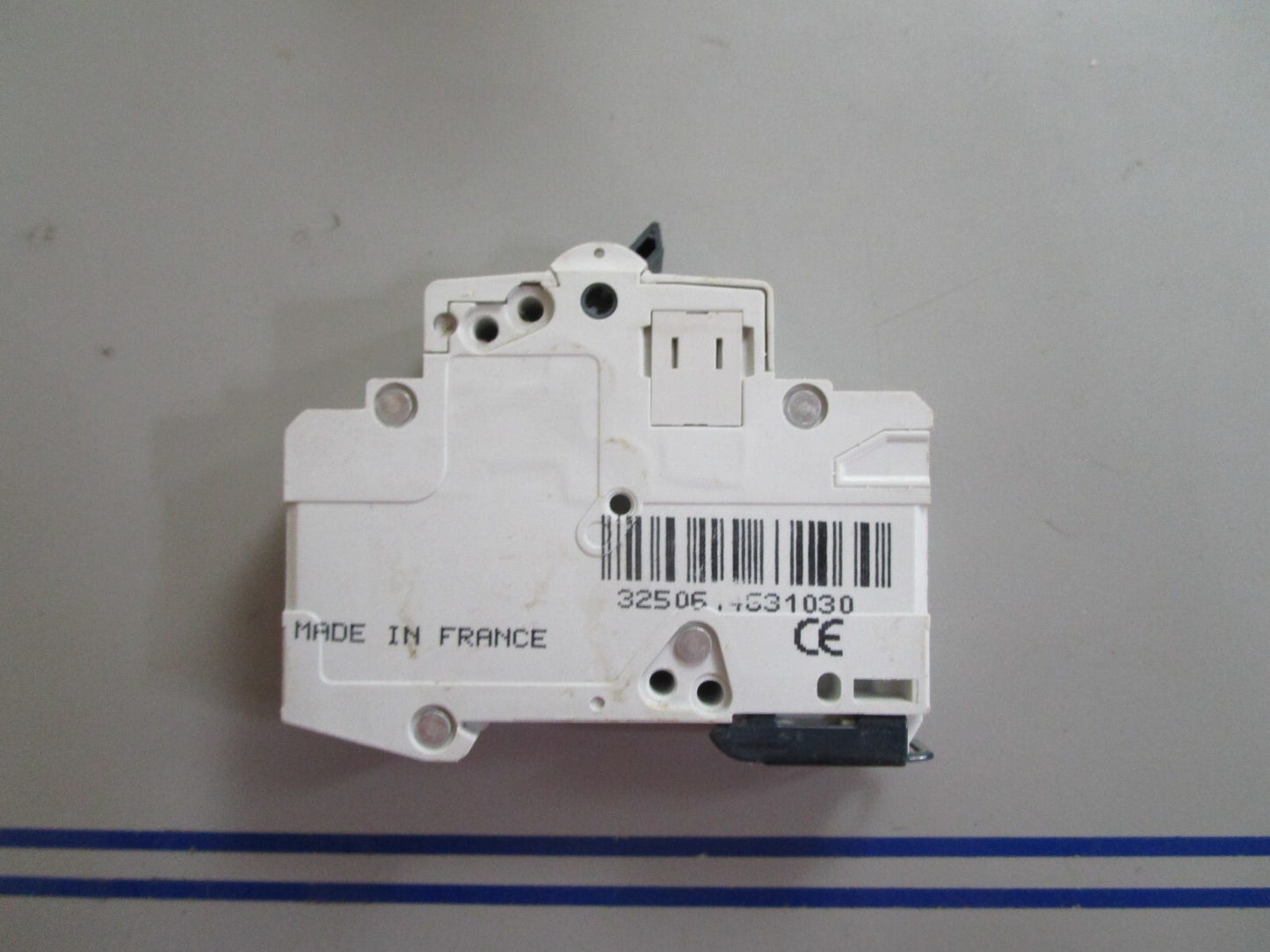 *NEW* 0810 Hager NC 106 Circuit Breaker 463106