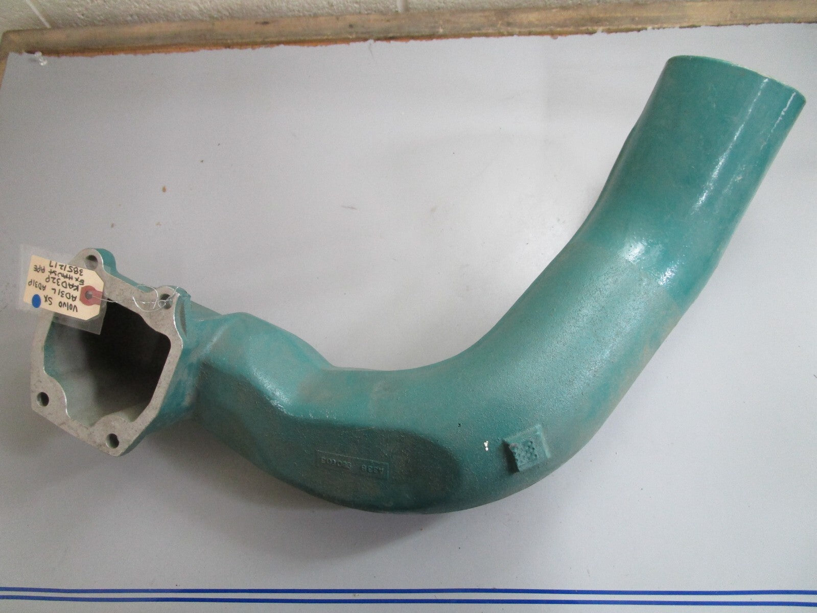 *NEW OEM* 0820 Volvo Penta SX AD31L AD31P KAD32P Exhaust Pipe 3851217