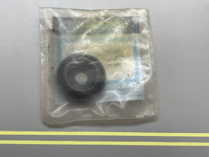 *NEW OEM* 0810 Mercury Quicksilver Seal 96401