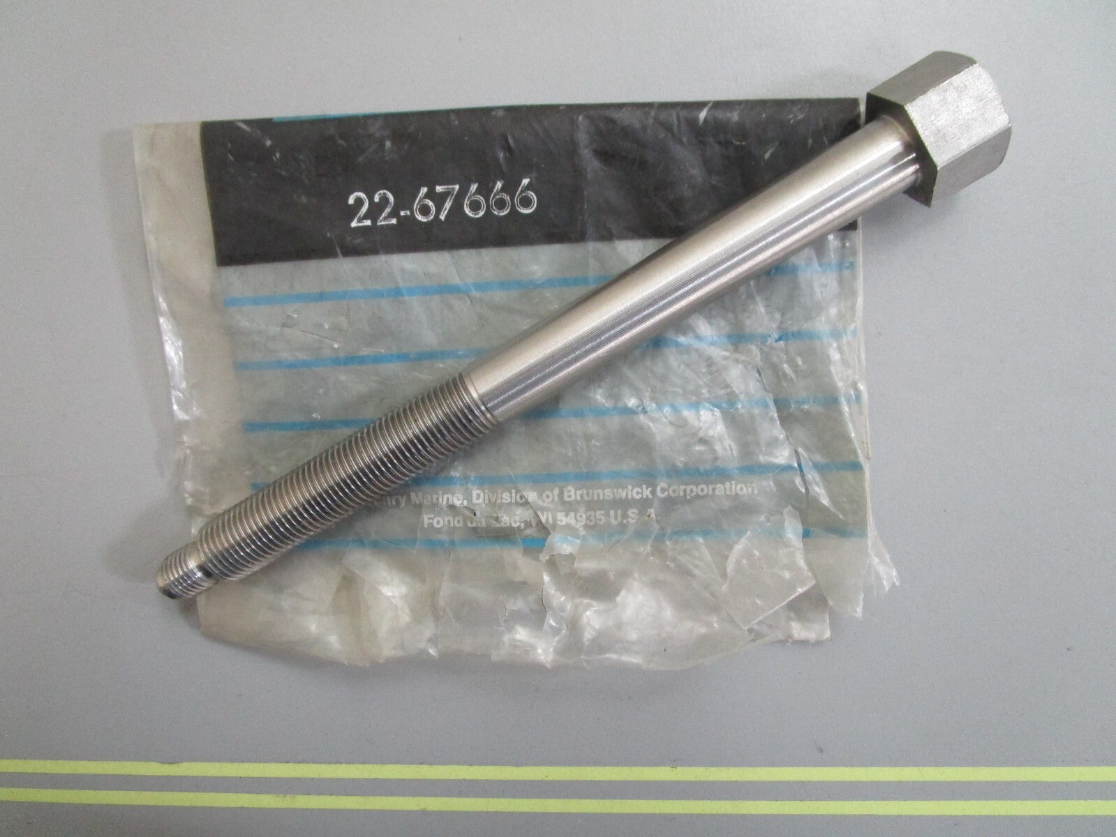 *NEW OEM* 0820 Mercury Quicksilver Connector 22-67666