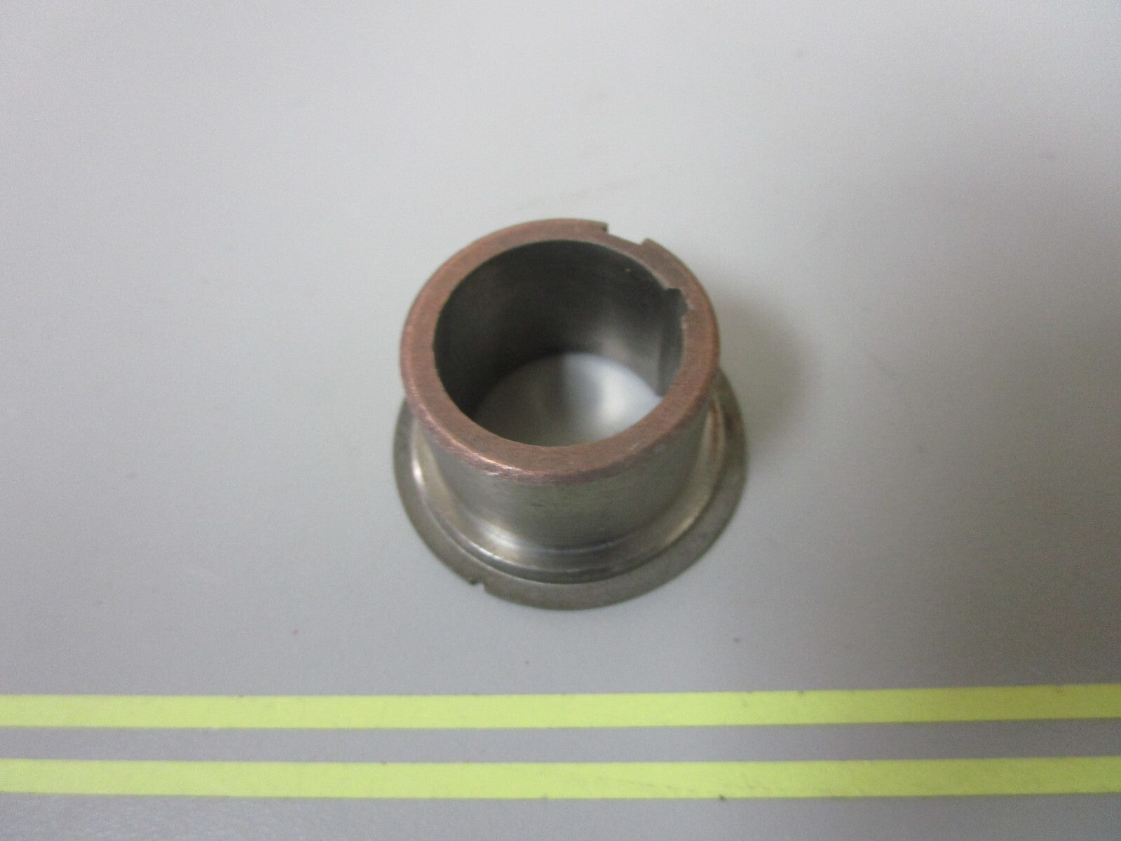 *NEW OEM* 0810 OMC Johnson Evinrude Front Gear Bearing 303380 0303380