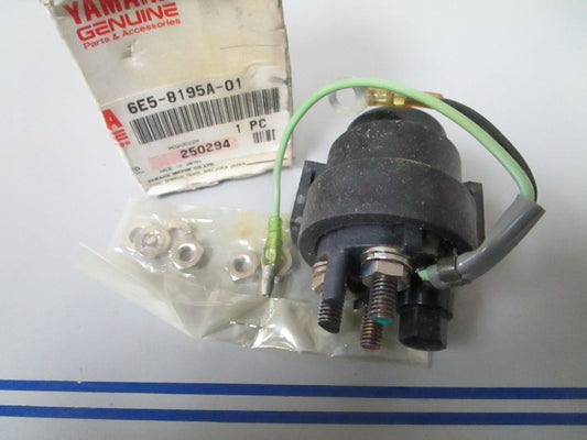 *NEW OEM* 0720 Yamaha Relay Assembly 6E5-8195A-01-00