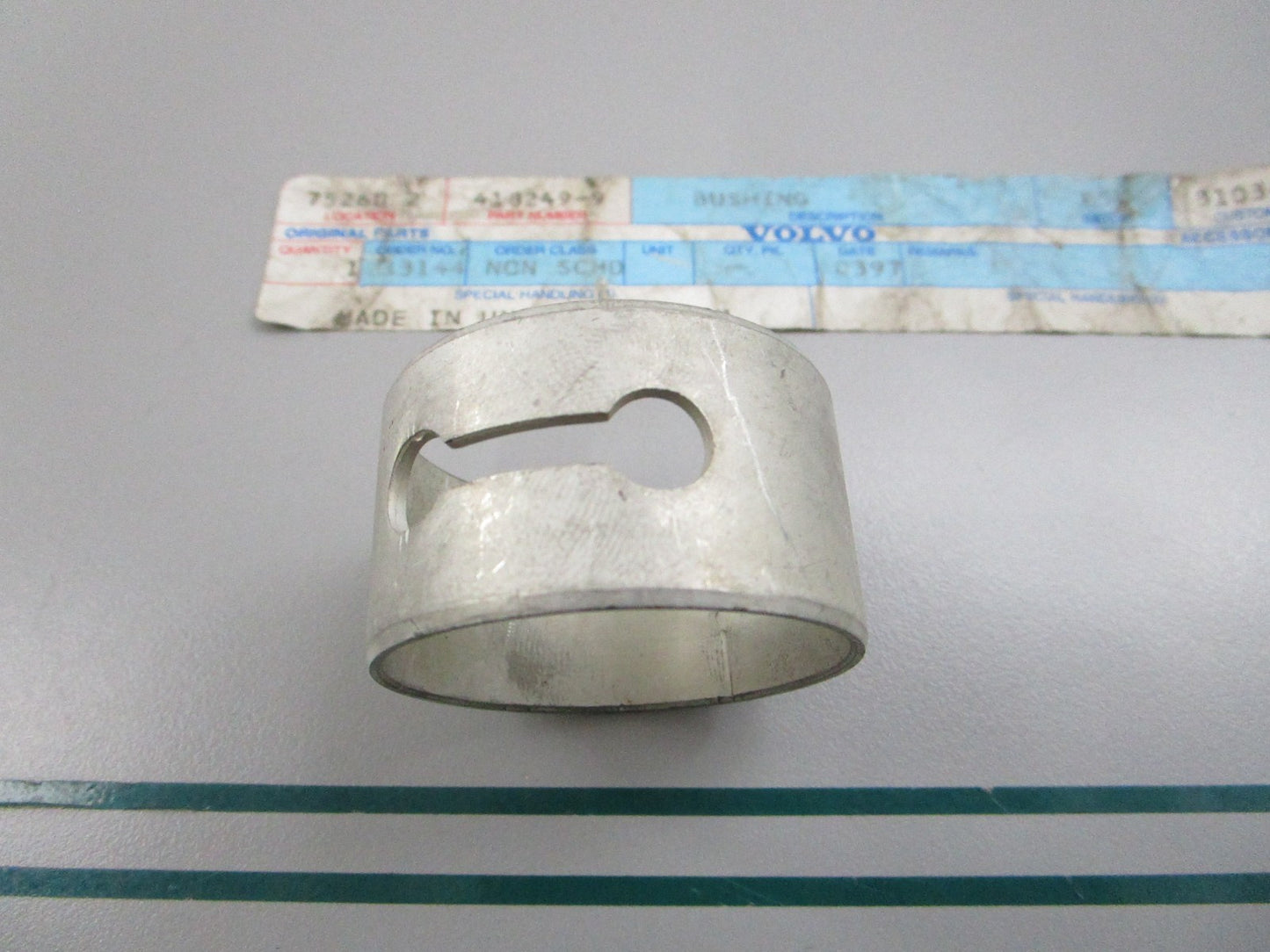 NEW OEM 418249 Volvo Penta Bushing 0810