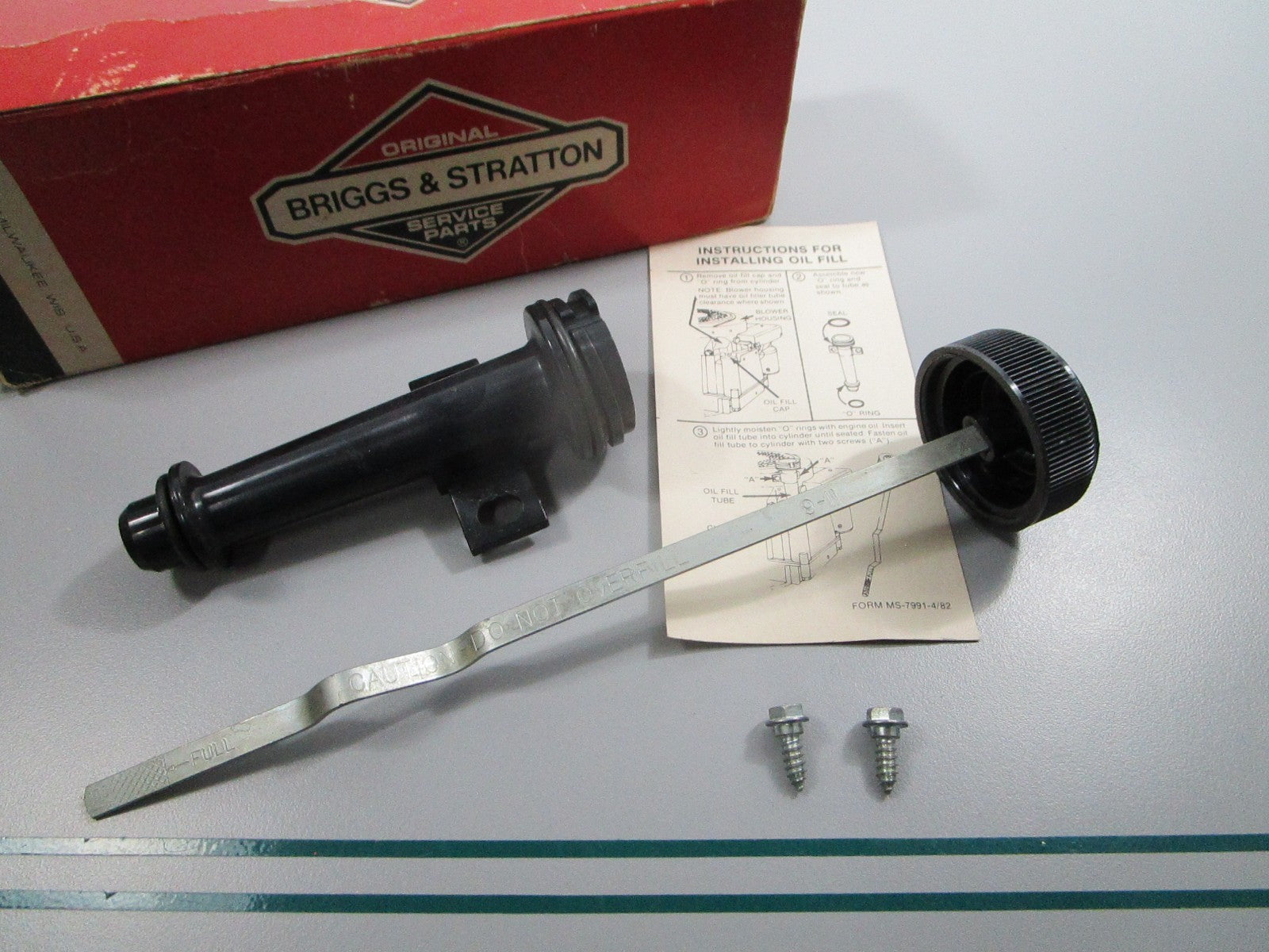 NEW OEM 395869 Briggs & Stratton Oil Tube Assembly 0810