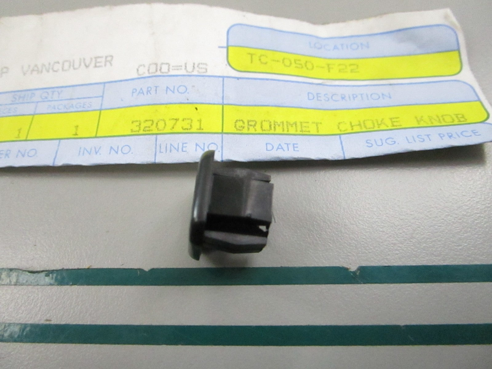 NEW OEM 320731 0320731 OMC Johnson Evinrude Grommet 0810