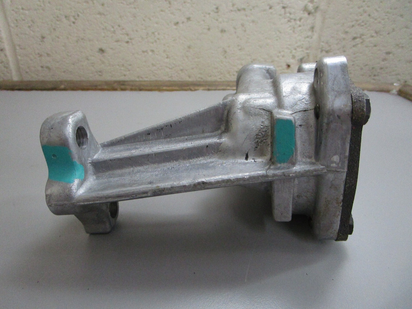 *NEW OEM* 0820 Mercury Quicksilver Oil Pump Ay 56174