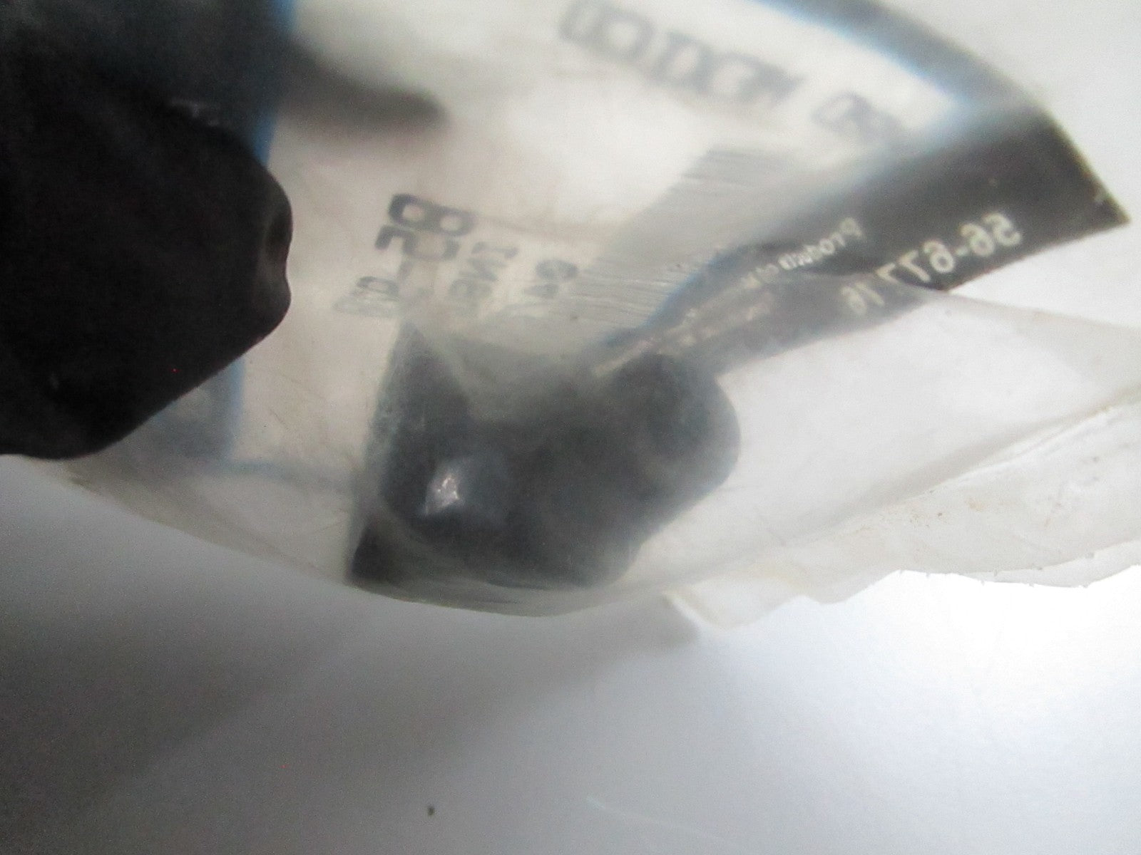 *NEW OEM* 0810 Mercury Quicksilver Insulator 85-92308